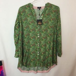 NWT Almirah modest long sleeve floral blouse